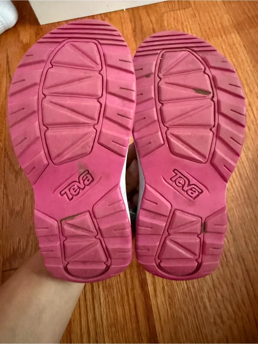 Teva Pink Purple Sport Sandals Size Youth 13Y Butterfly Girls